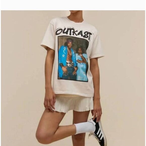 Daydreamer Outkast Photo Weekend Tee Size XS NWT - Picture 4 of 6